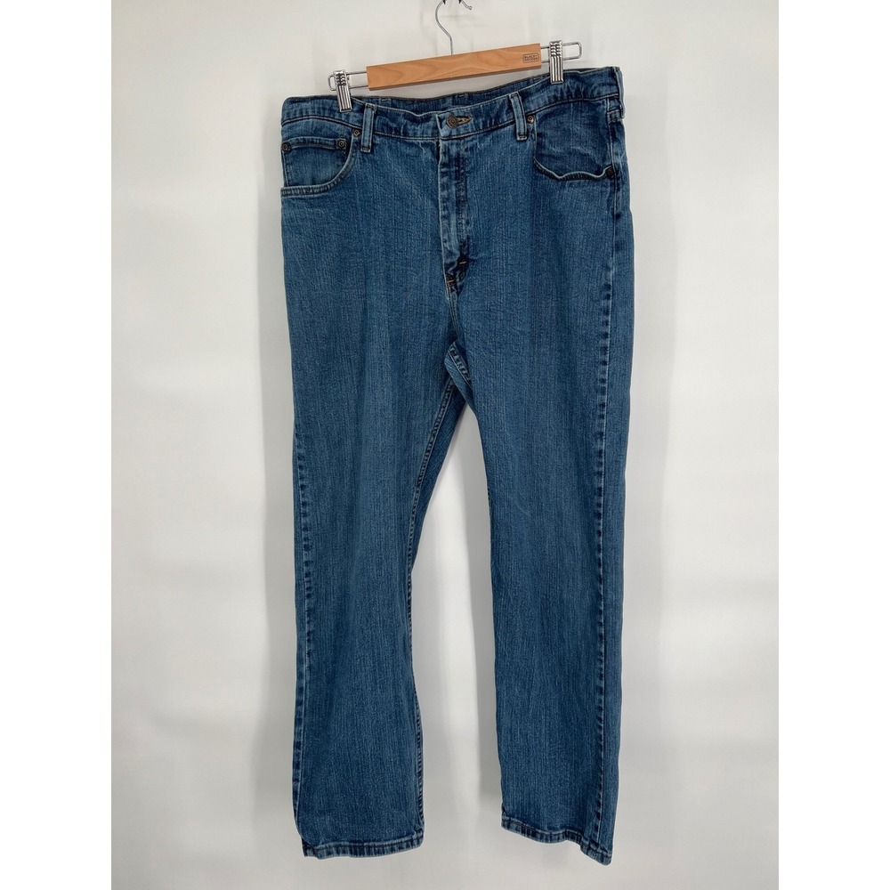 Wrangler Regular Fit Jeans Classic Medium Wash Denim Pants 38x32‎